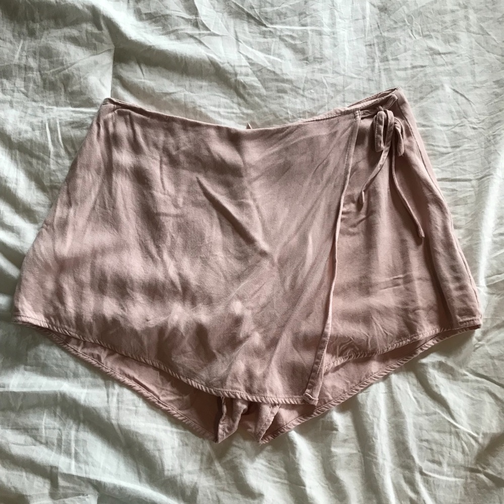 Kendall & Kylie pink skort